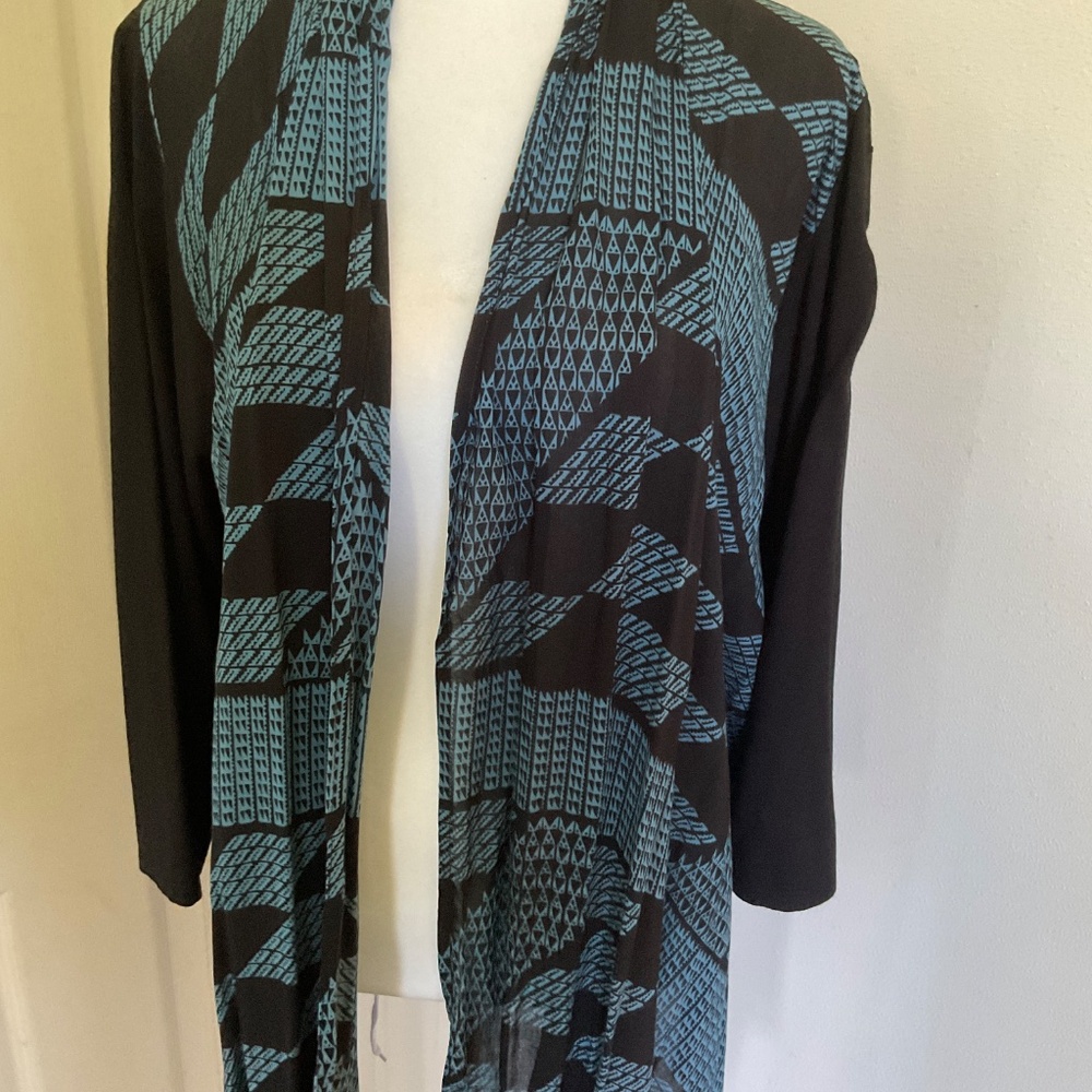 Manaola cardigan - Picture 2 of 6